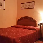 阿卡多斯酒店 酒店 3*