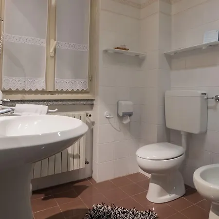 מלון Aquadolce 3*