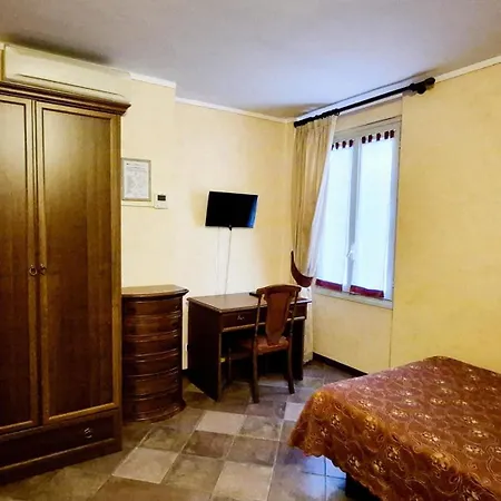Aquadolce Hotell 3*